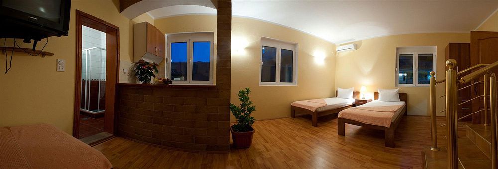 Castellamare Residence Petrovac Εξωτερικό φωτογραφία